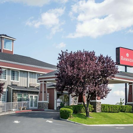 Ramada By Wyndham Moses Lake Exterior foto
