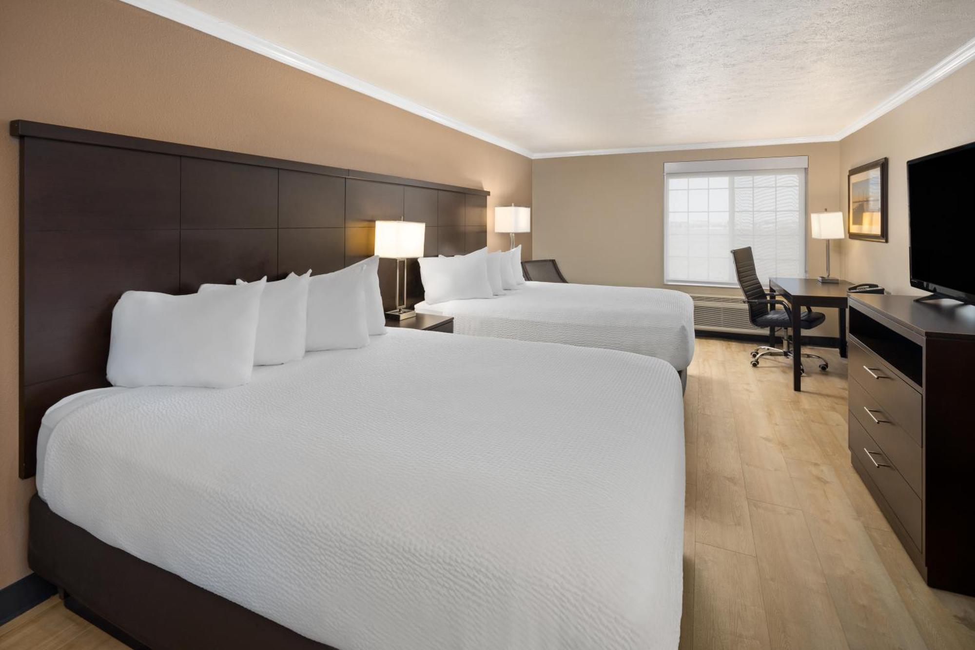 Ramada By Wyndham Moses Lake Exterior foto