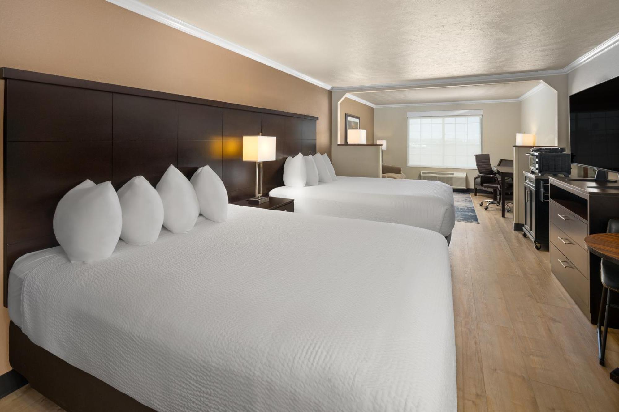 Ramada By Wyndham Moses Lake Exterior foto